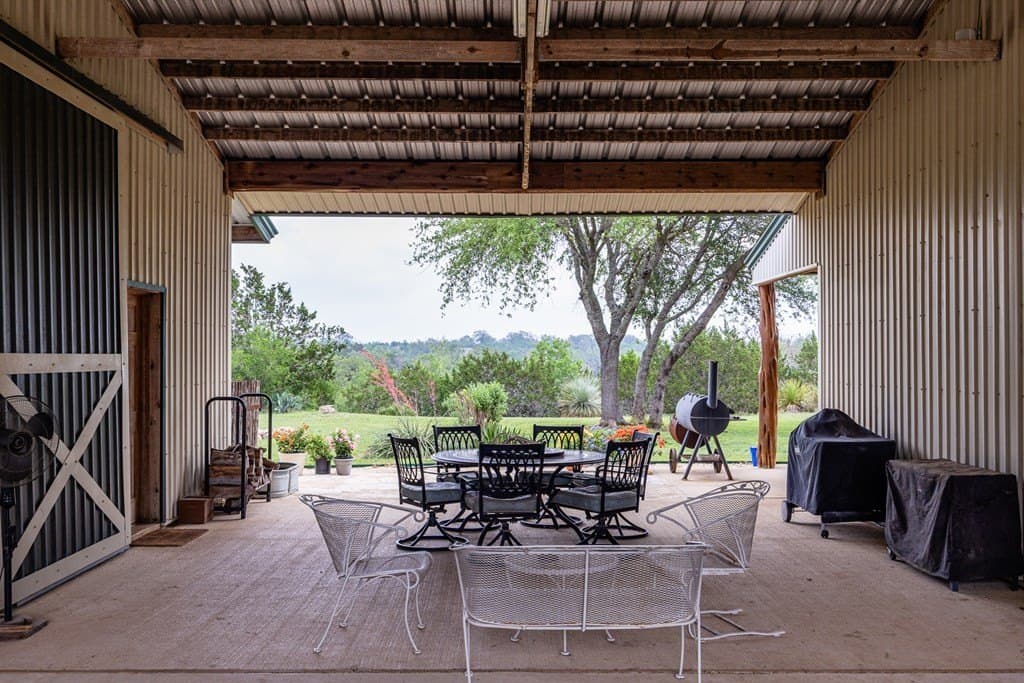 50 acres in Bandera County - photo 7