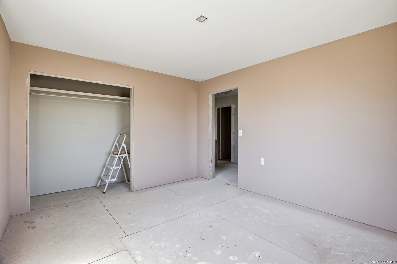 10.95 acres in Bexar County - photo 6