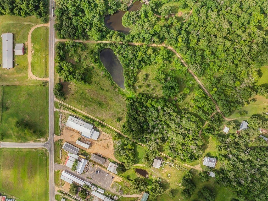 10 acres in Fayette County - photo 7