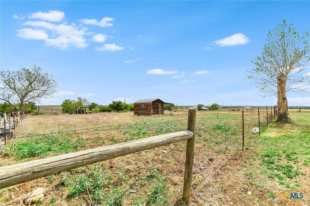 11 acres in Williamson County - photo 30