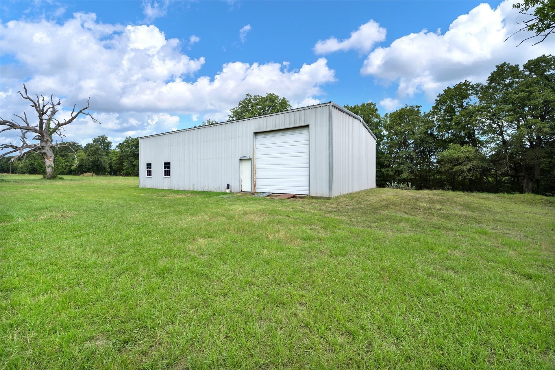4.15 acres in Kaufman County - photo 3