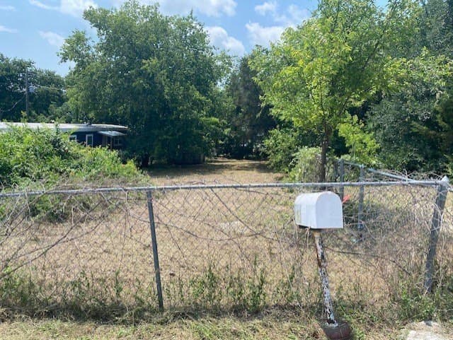 0.04 acres in Hood County - photo 2