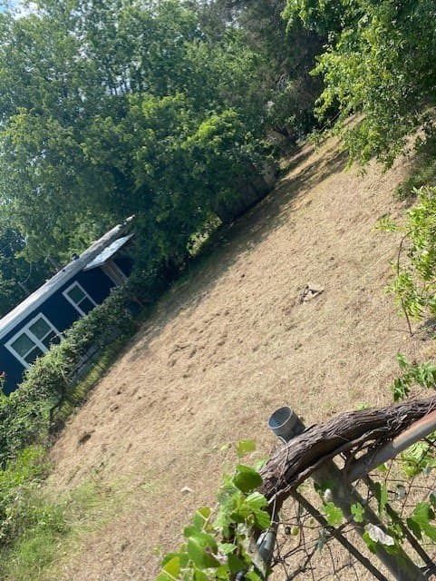 0.04 acres in Hood County - photo 3