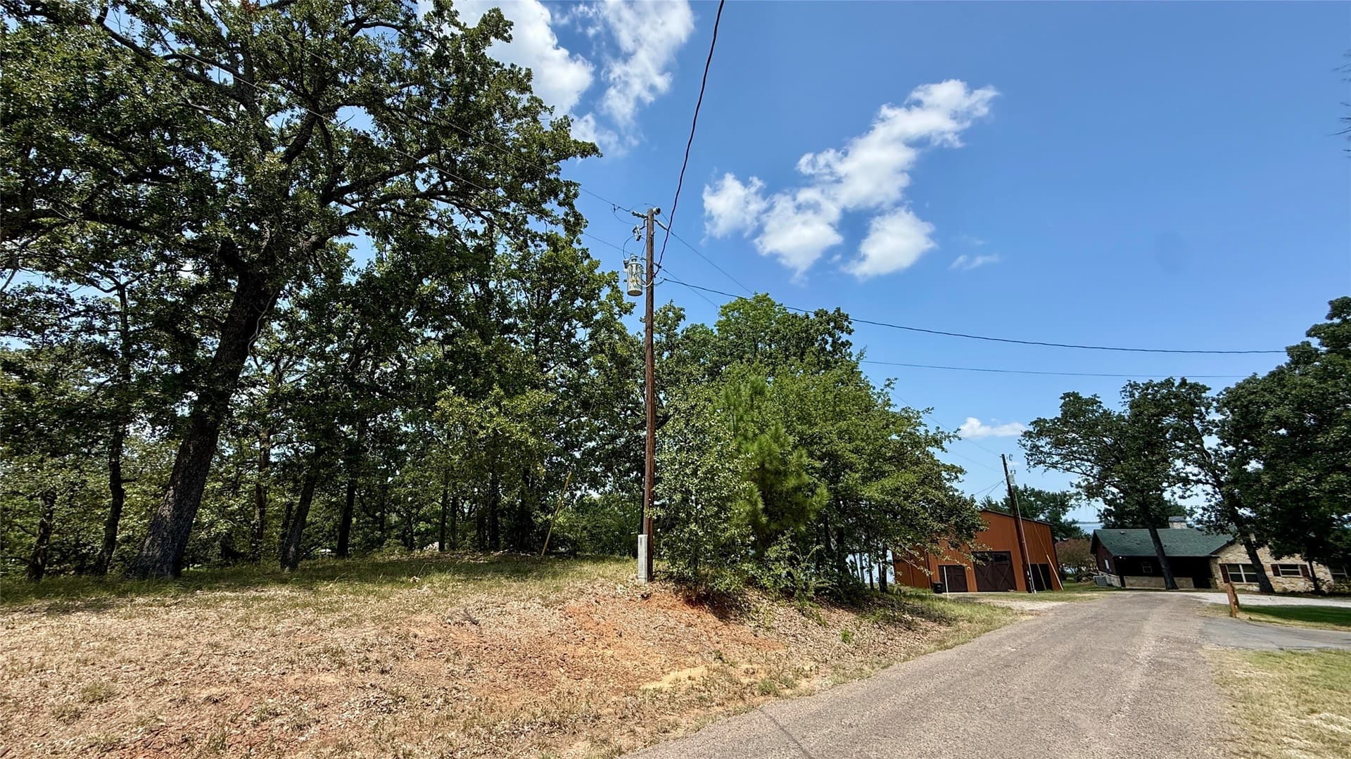 0.99 acres in Freestone County - photo 39