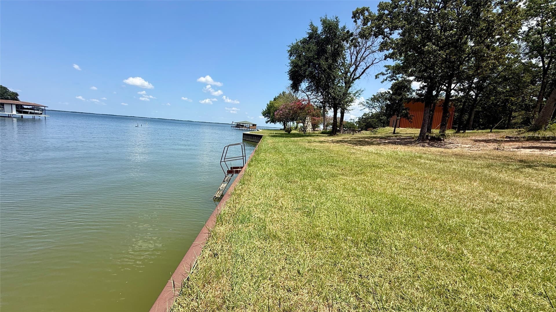 0.99 acres in Freestone County - photo 2