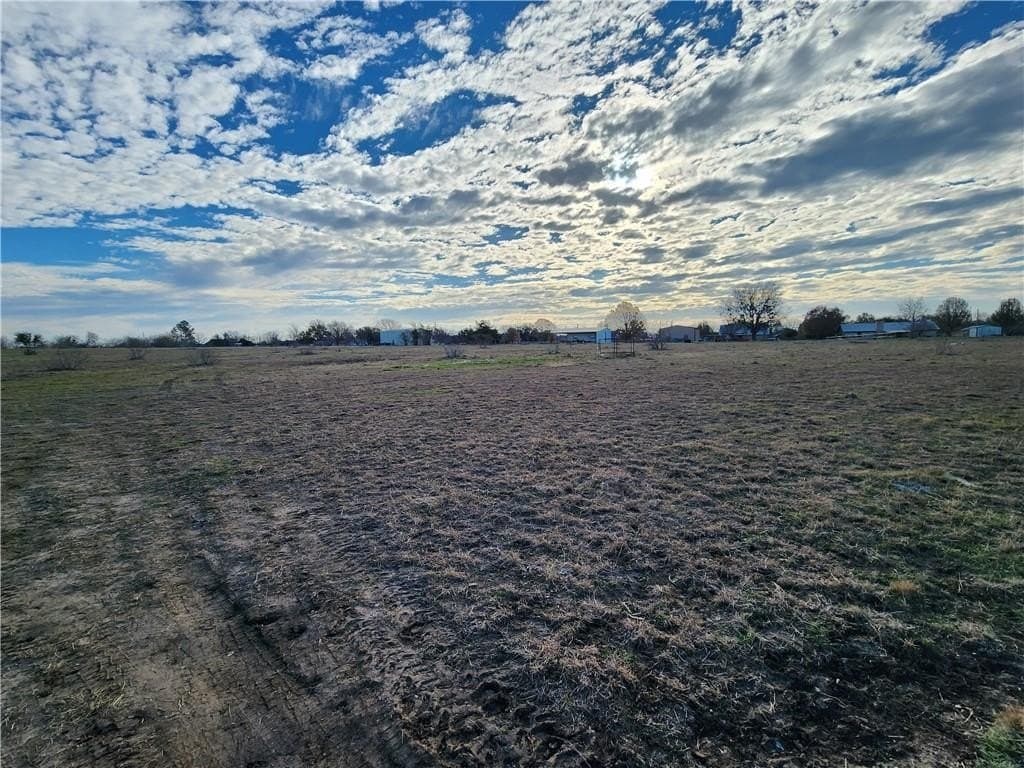13 acres in McLennan County featured view