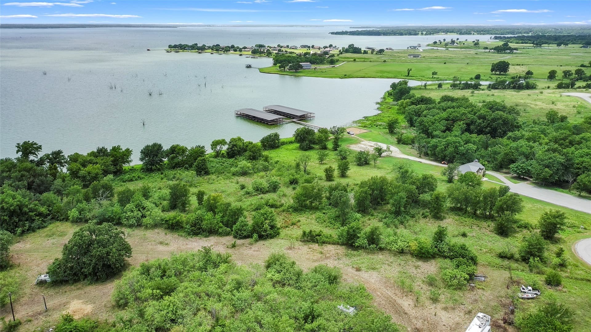 2.25 acres in Navarro County featured view