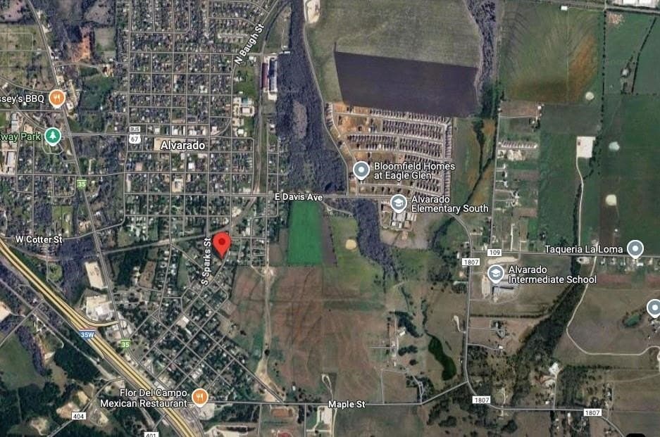 0.09 acres in Johnson County - photo 9