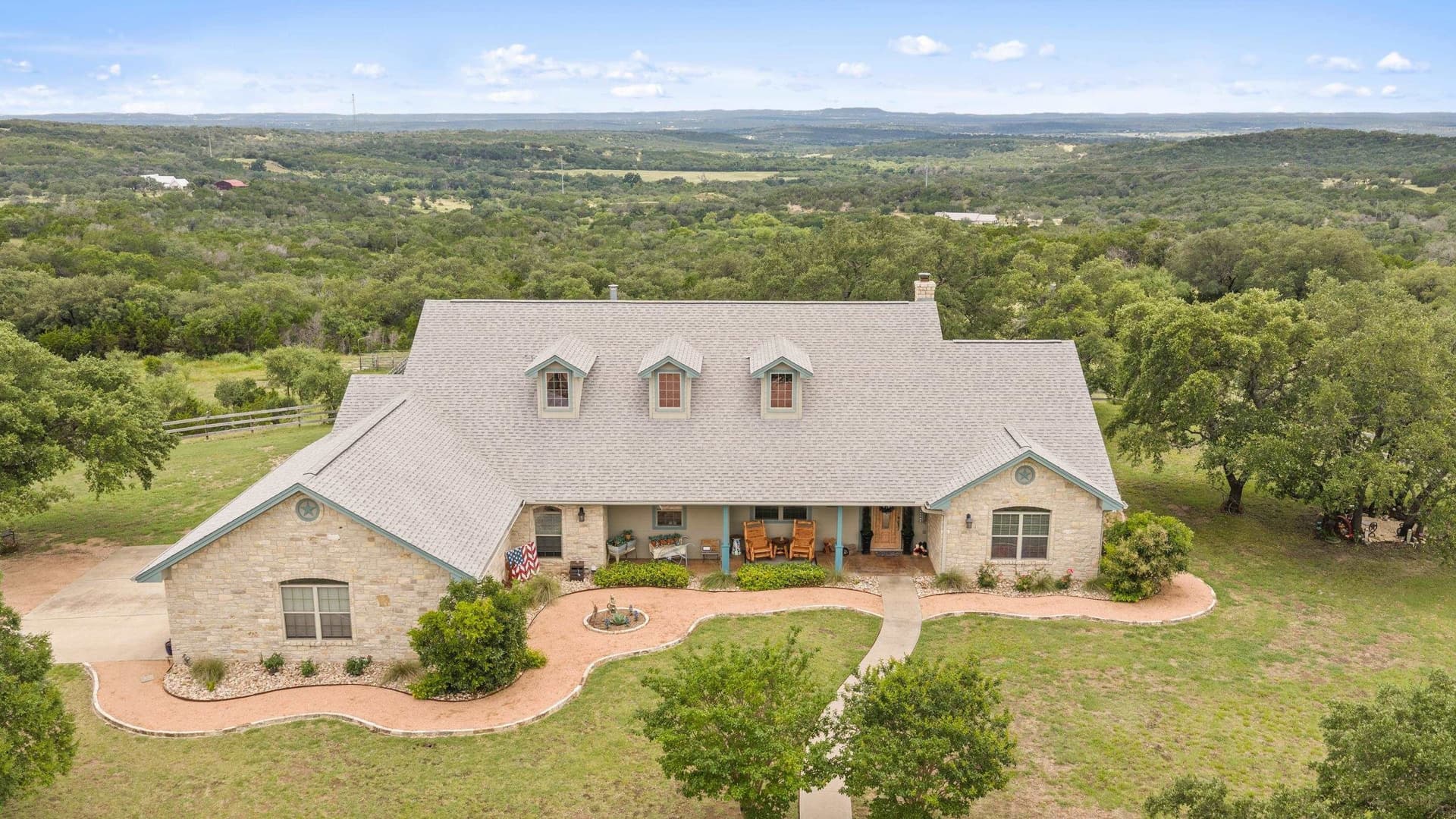 86 acres in Blanco County gallery image 4