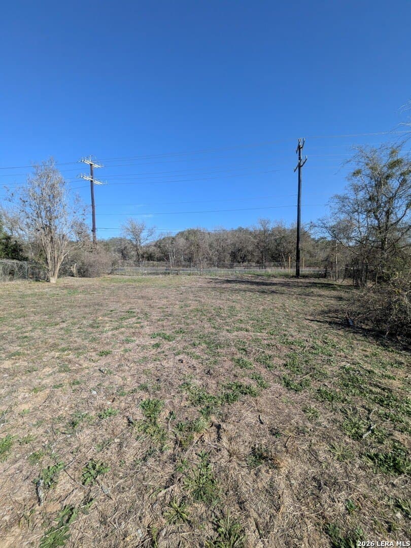 0.19 acres in Bexar County gallery image 2