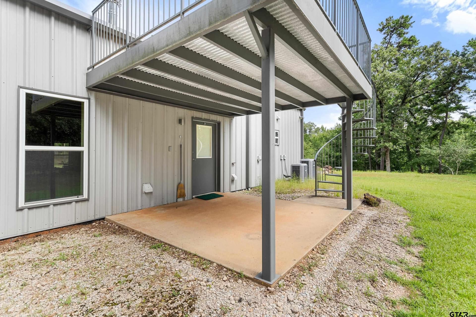 20.8 acres in Smith County - photo 35