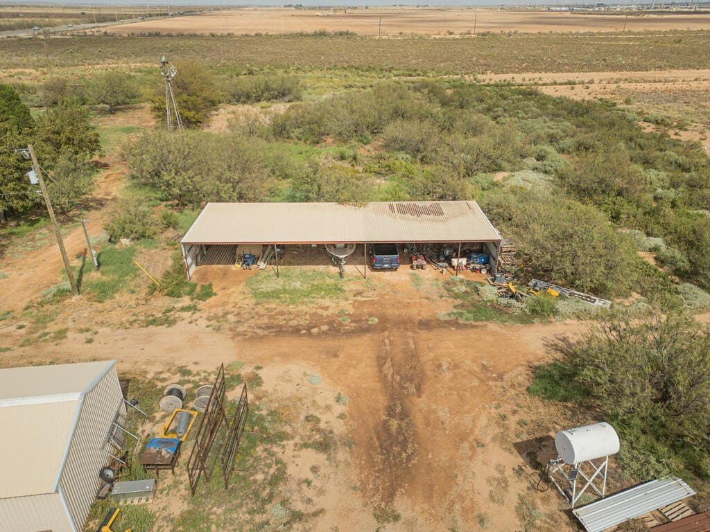 42.91 acres in Midland County - photo 41