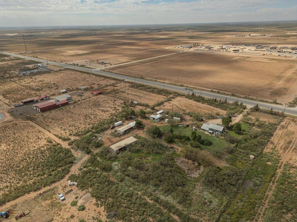 42.91 acres in Midland County - photo 35