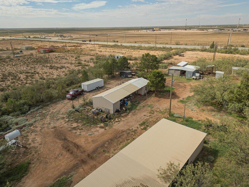 42.91 acres in Midland County - photo 40