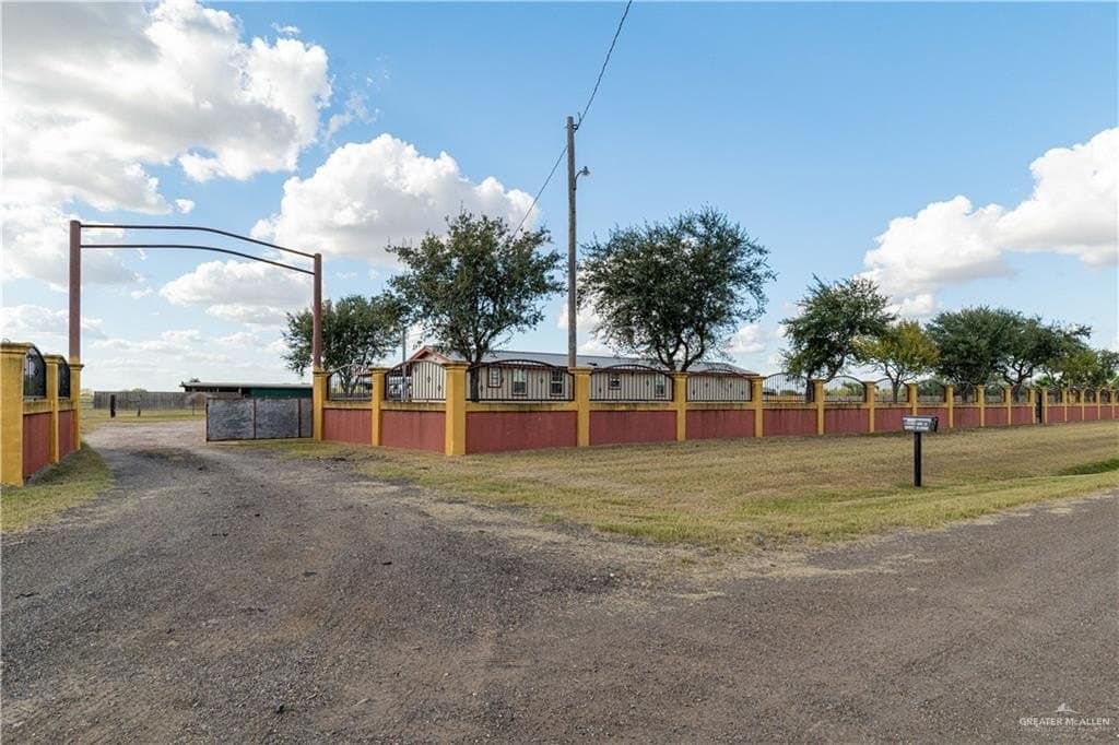 10 acres in Hidalgo County