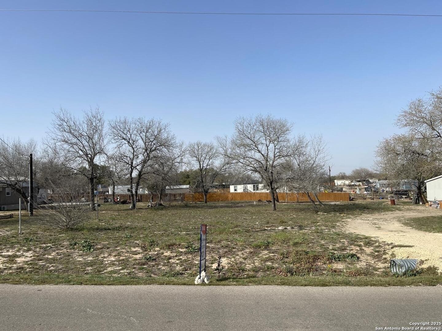 0.5 acres in Atascosa County - photo 8