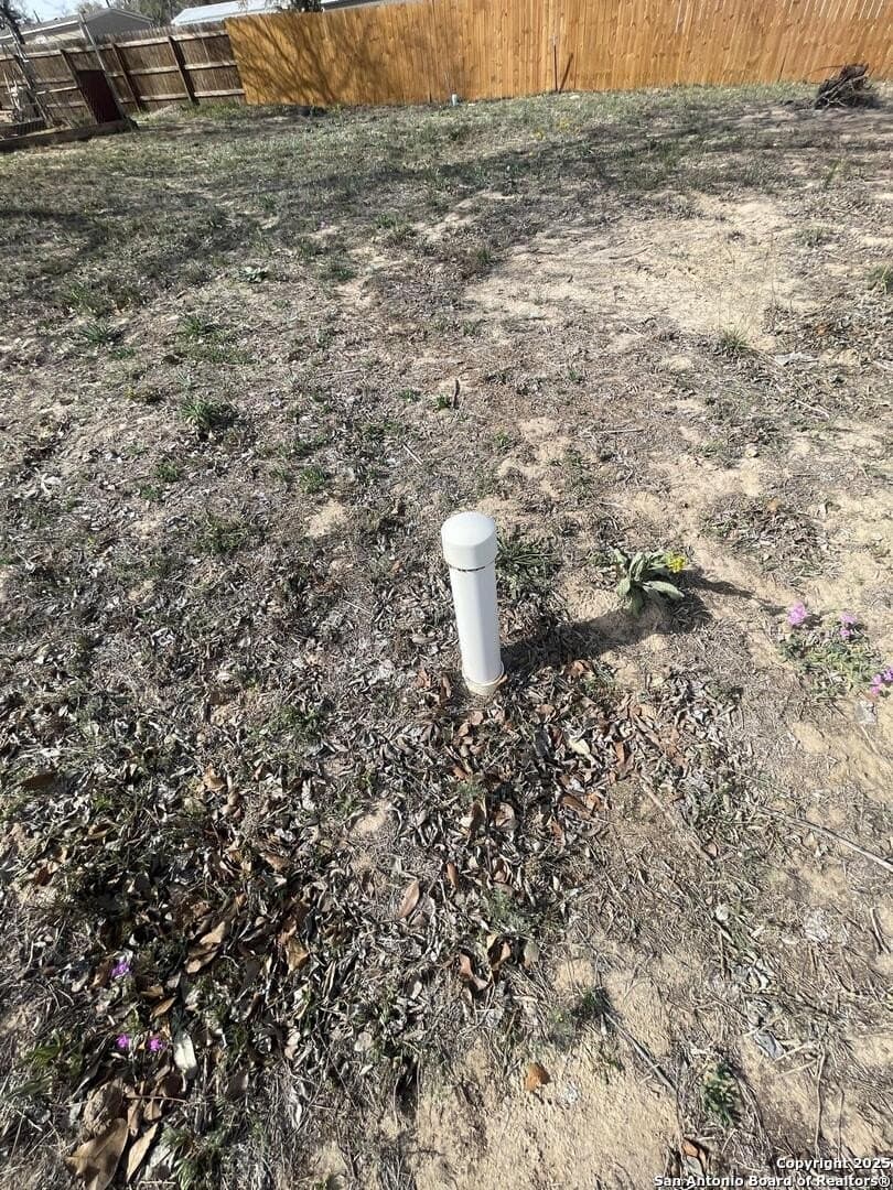 0.5 acres in Atascosa County - photo 9