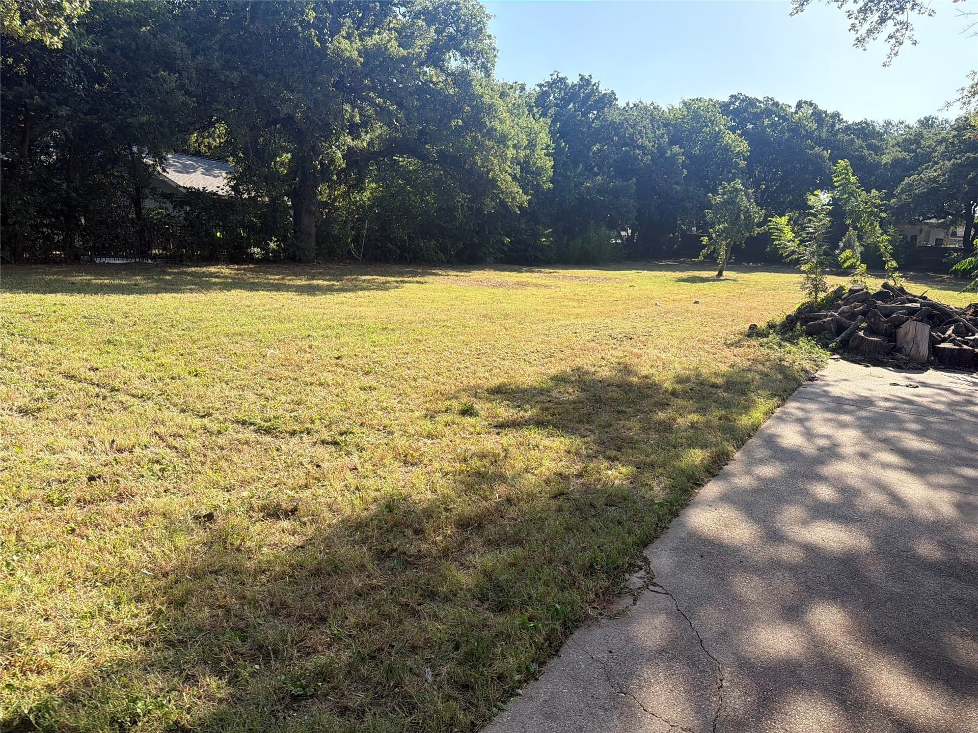 0.52 acres in Tarrant County gallery image 3