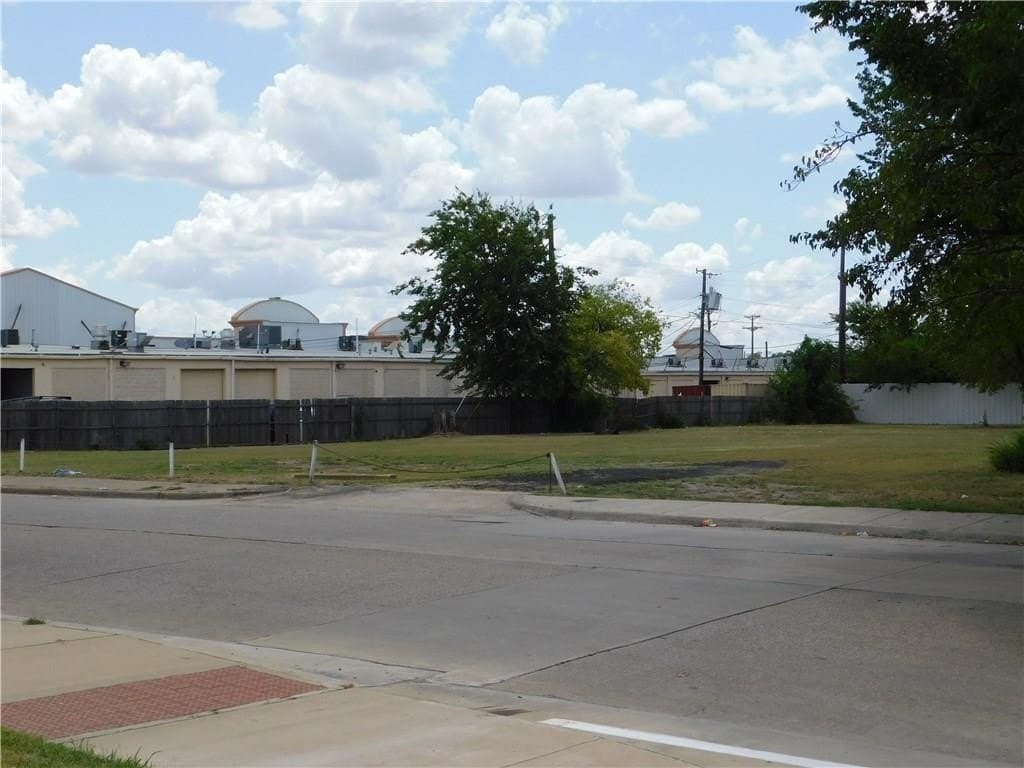 0.47 acres in Dallas County gallery image 3