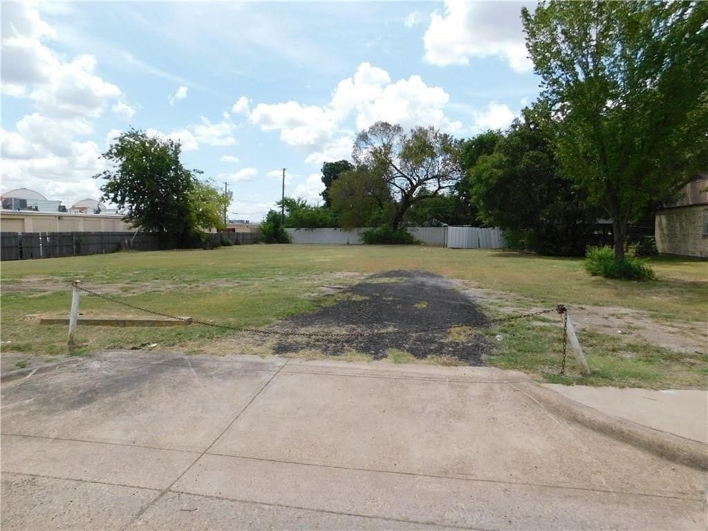 0.47 acres in Dallas County gallery image 4