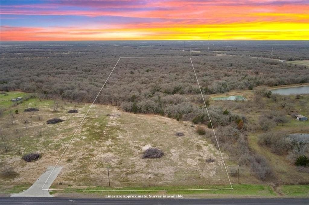10 acres in McLennan County
