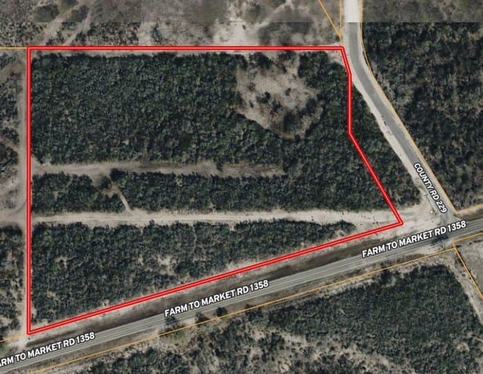 10.76 acres in Live Oak County