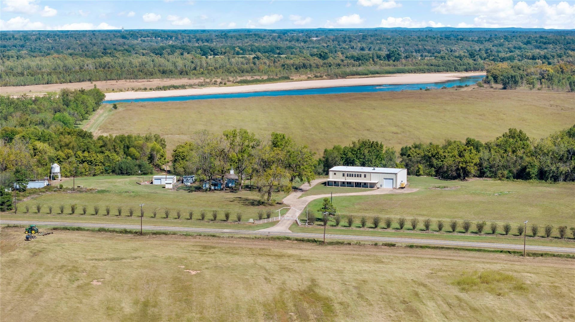 1,270 acres in Red River (TX) County - photo 22