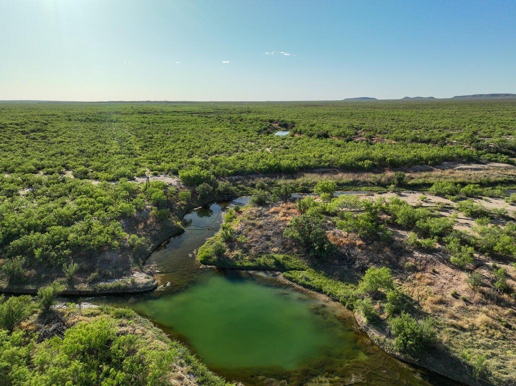 644 acres in Pecos County - photo 5