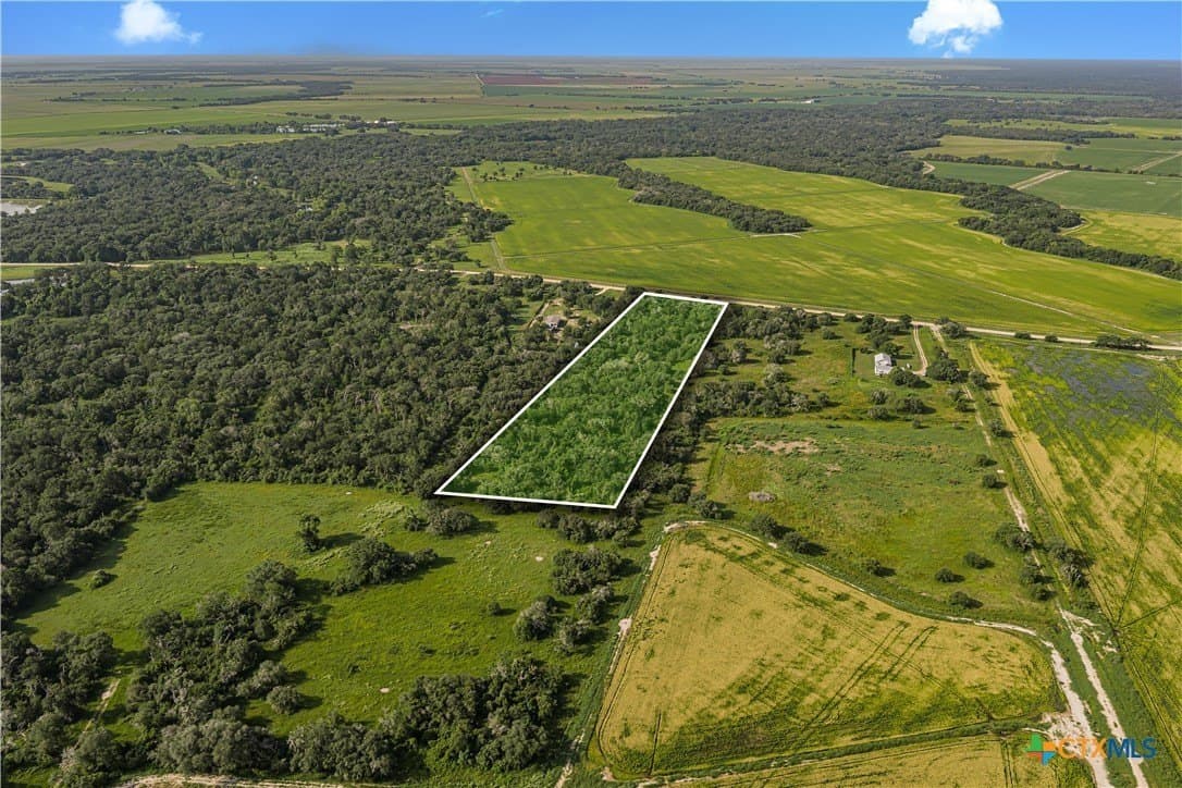 6 acres in Wharton County gallery image 3
