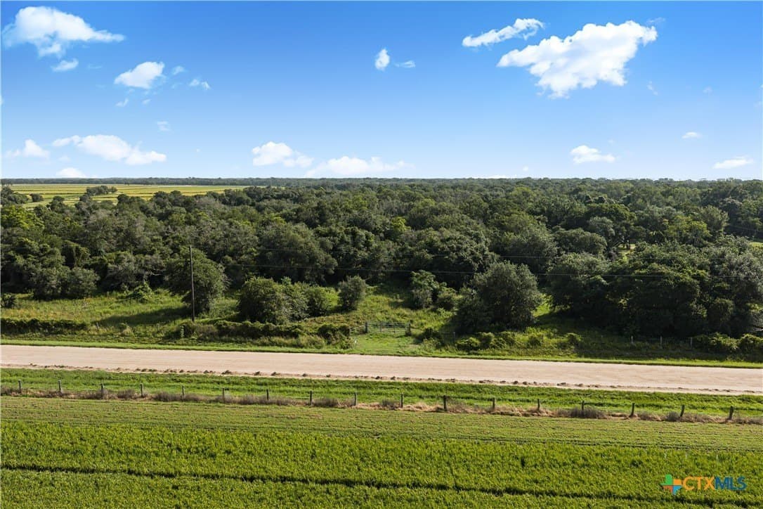 6 acres in Wharton County - photo 6