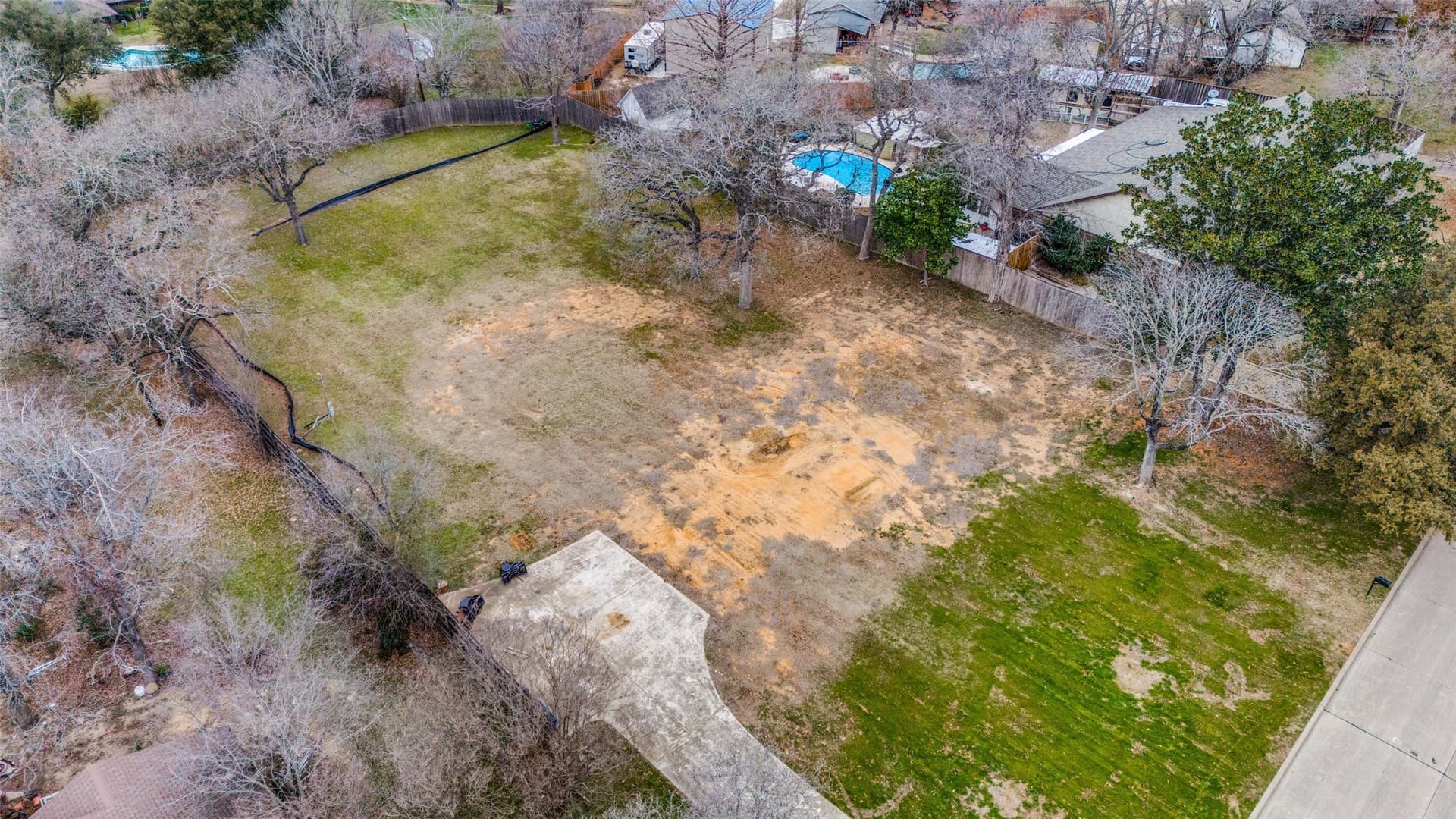 0.86 acres in Tarrant County - photo 4