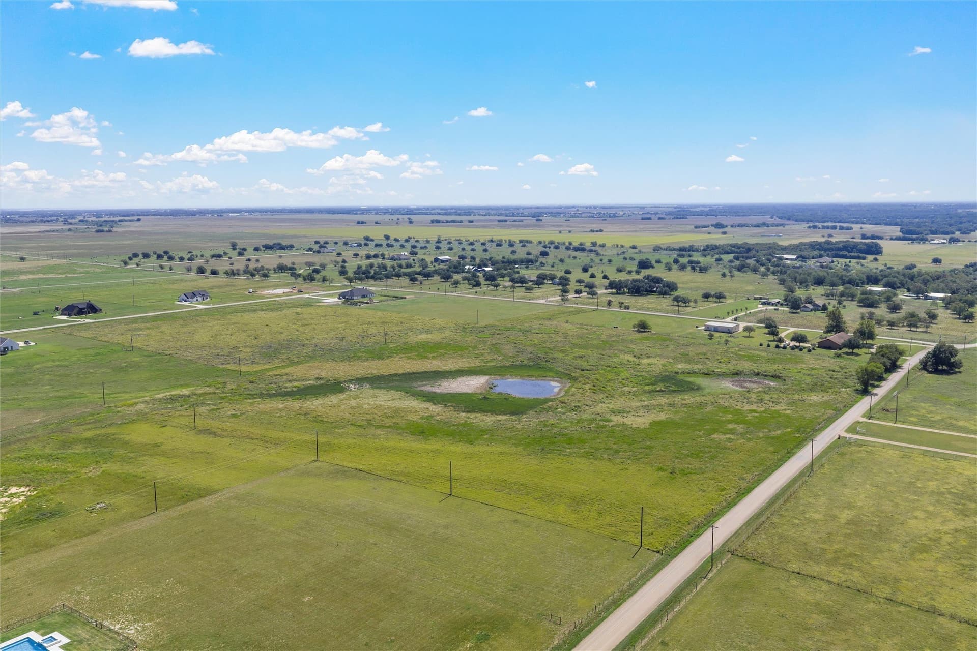 18.63 acres in McLennan County - photo 3