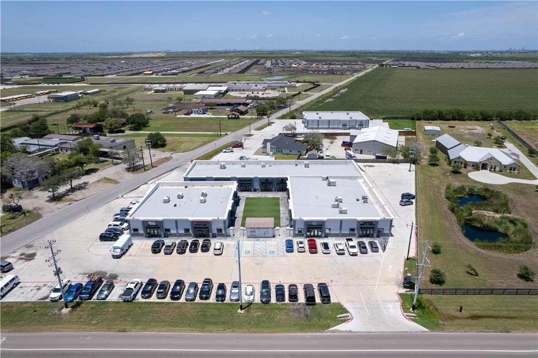 87,120 acres in Nueces County - photo 22
