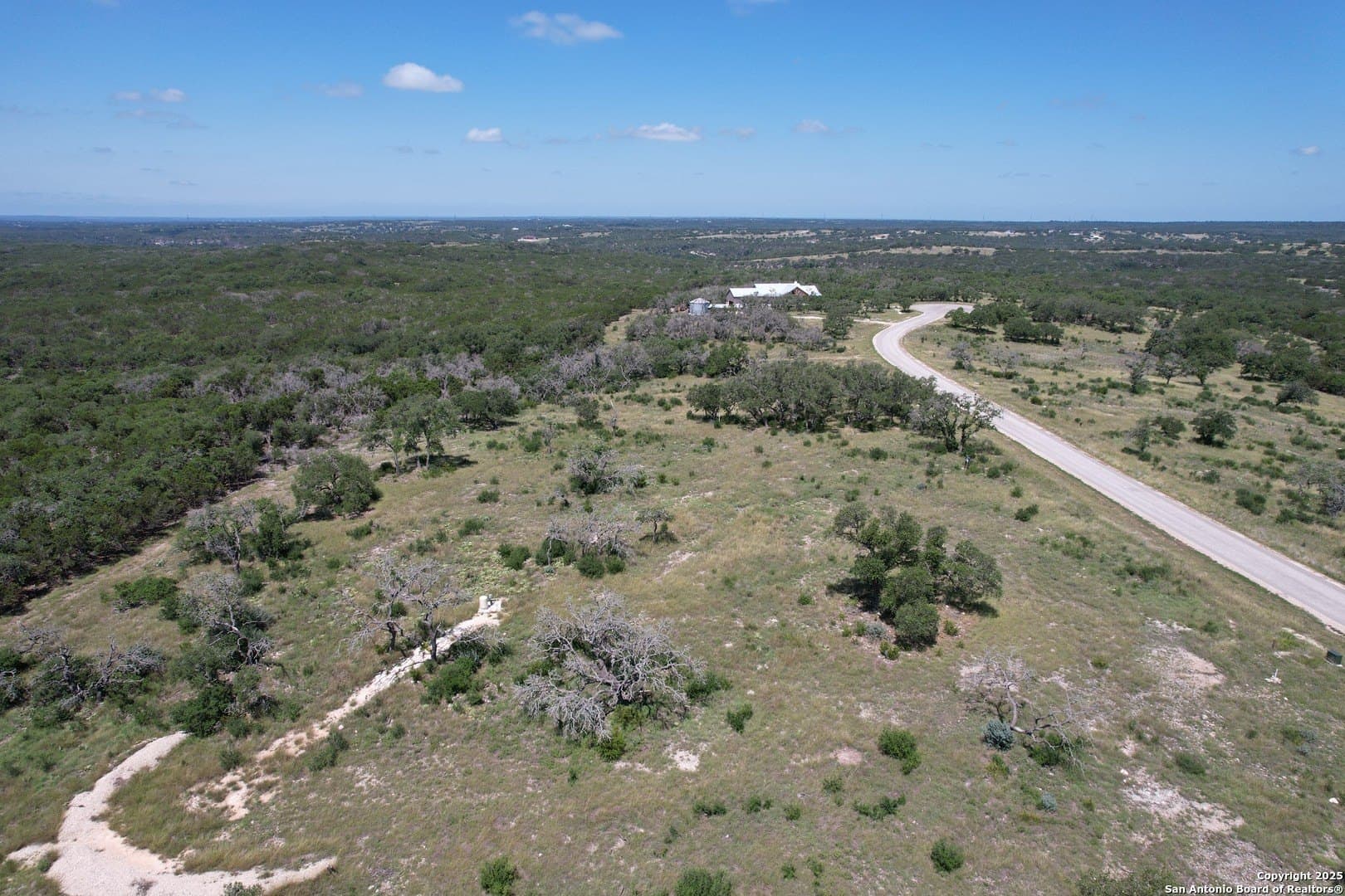 5.16 acres in Gillespie County gallery image 4