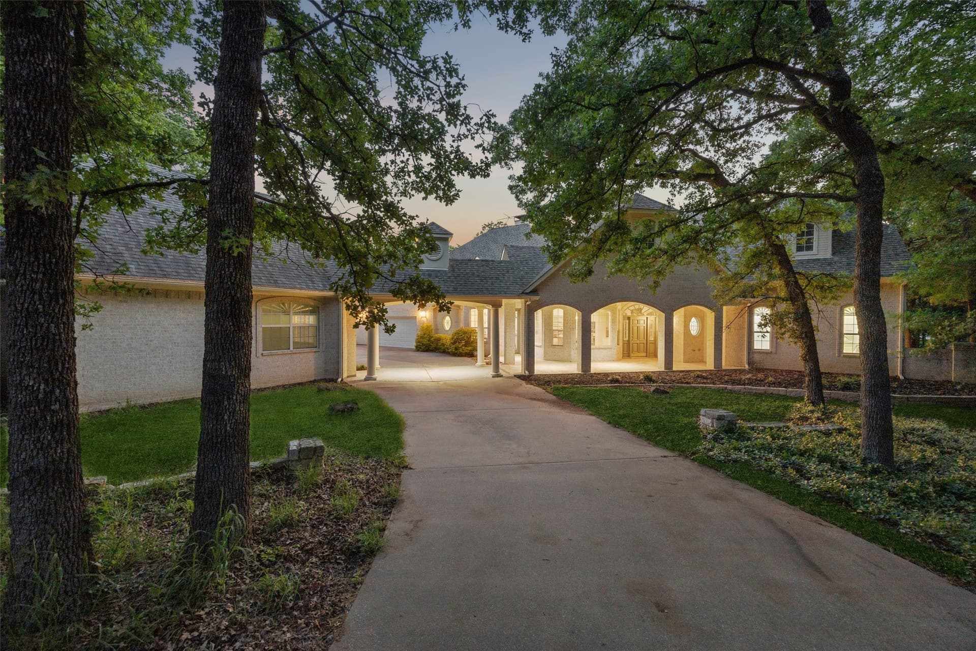 10.69 acres in Denton County gallery image 4