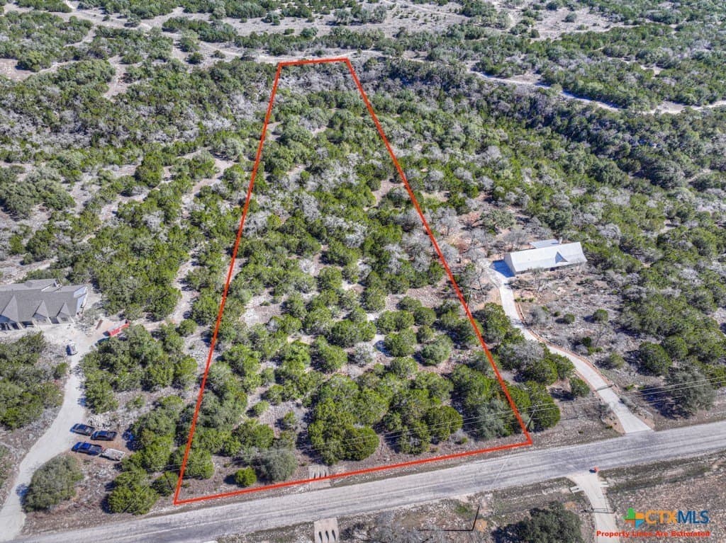 5.08 acres in Comal County
