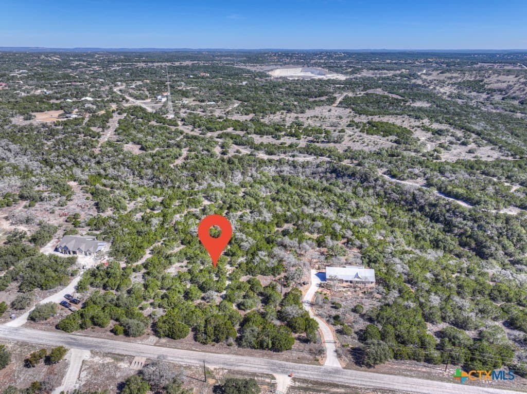 5.08 acres in Comal County - photo 14