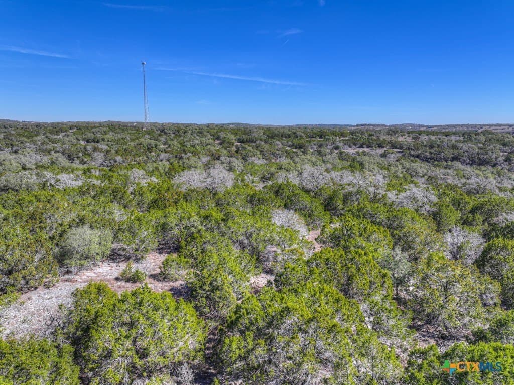 5.08 acres in Comal County - photo 10