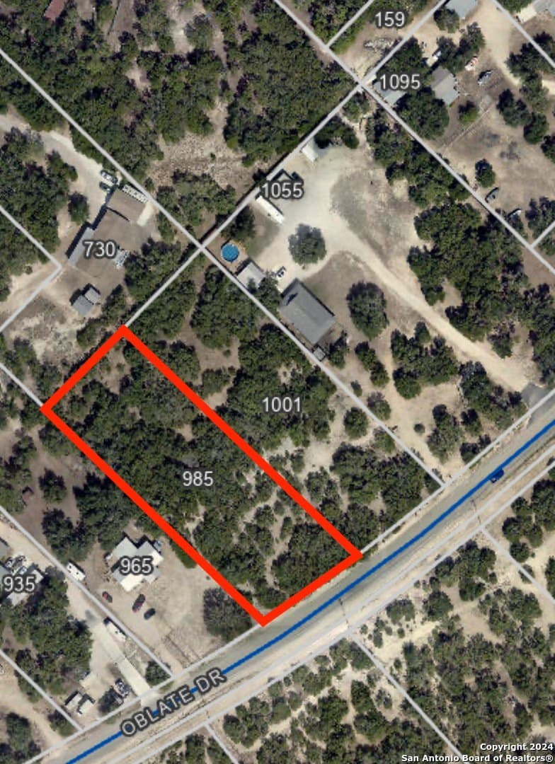 1.16 acres in Comal County - photo 2