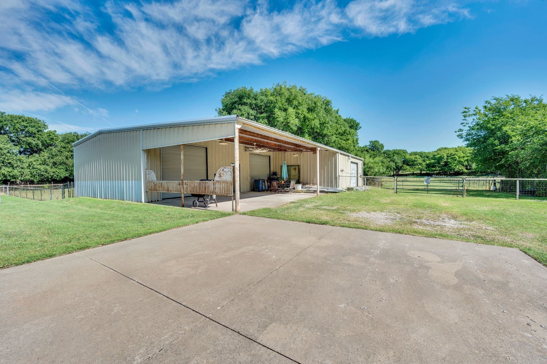 10.12 acres in Ellis County - photo 29