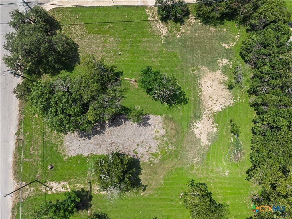 0.22 acres in Hays County gallery image 2