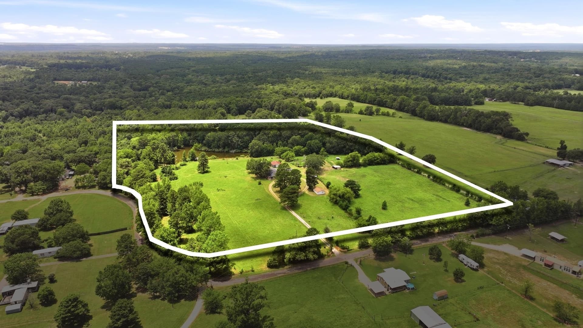 18.08 acres in Smith County gallery image 2