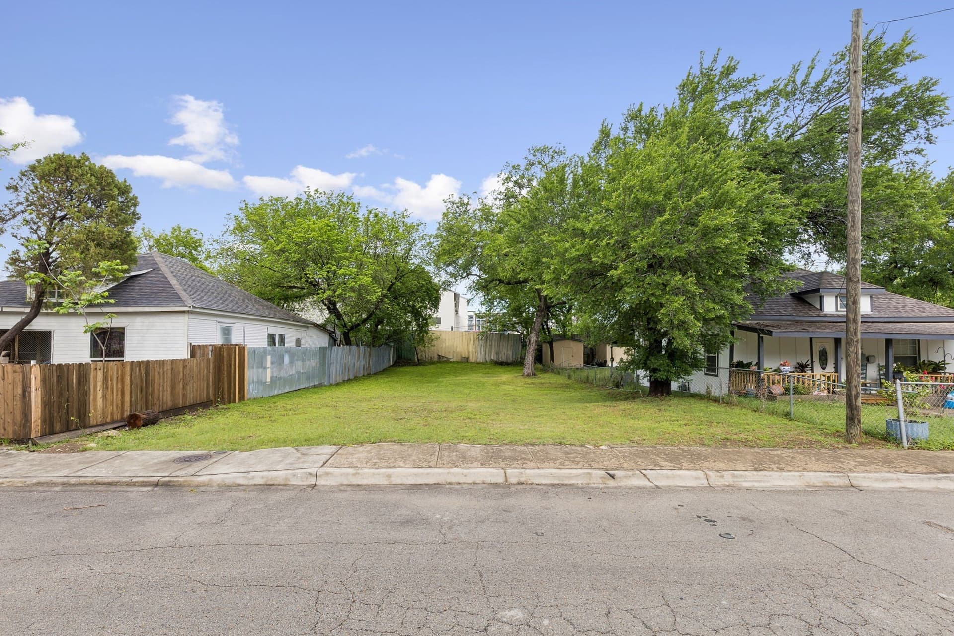 0.15 acres in Dallas County gallery image 3