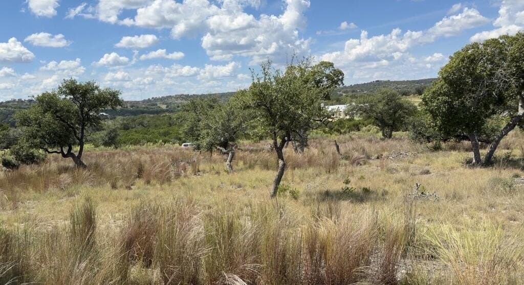 5.24 acres in Kerr County - photo 4