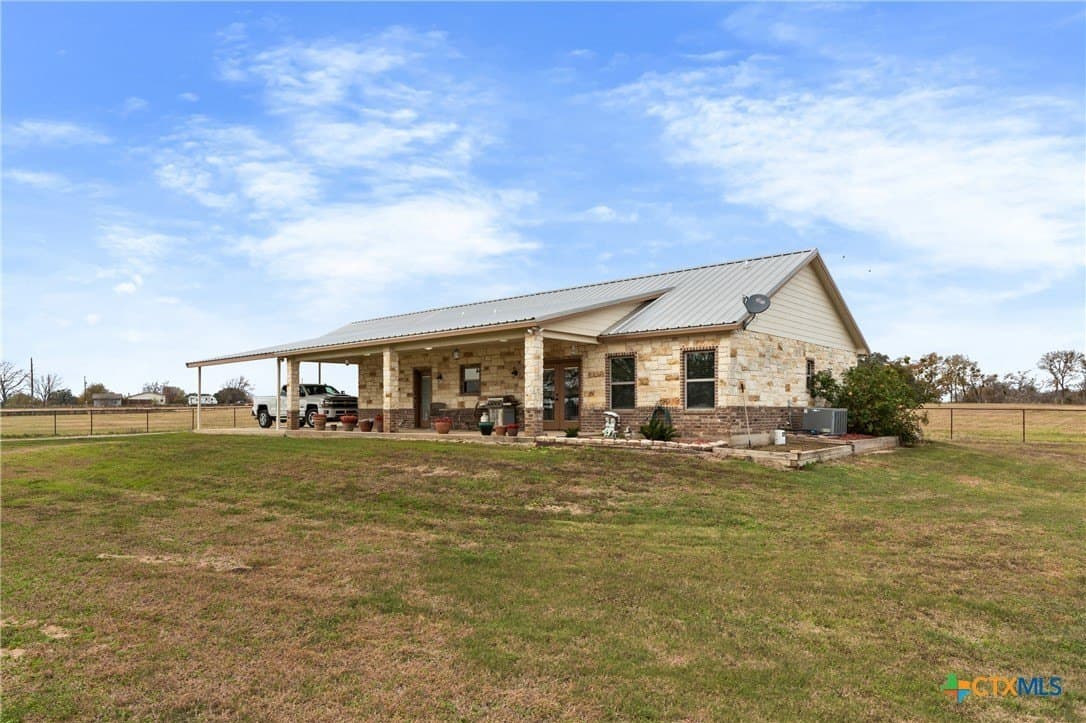 28.08 acres in Falls County - photo 27