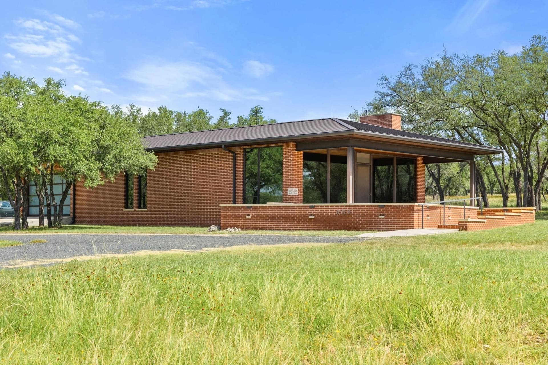 11 acres in Blanco County gallery image 2