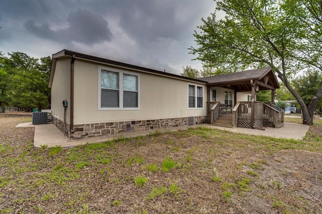 15.53 acres in Tarrant County featured view