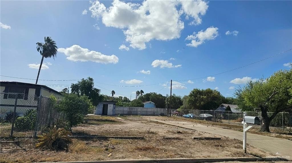 0.17 acres in Hidalgo County - photo 3