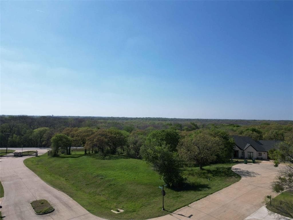 1.25 acres in Denton County gallery image 2