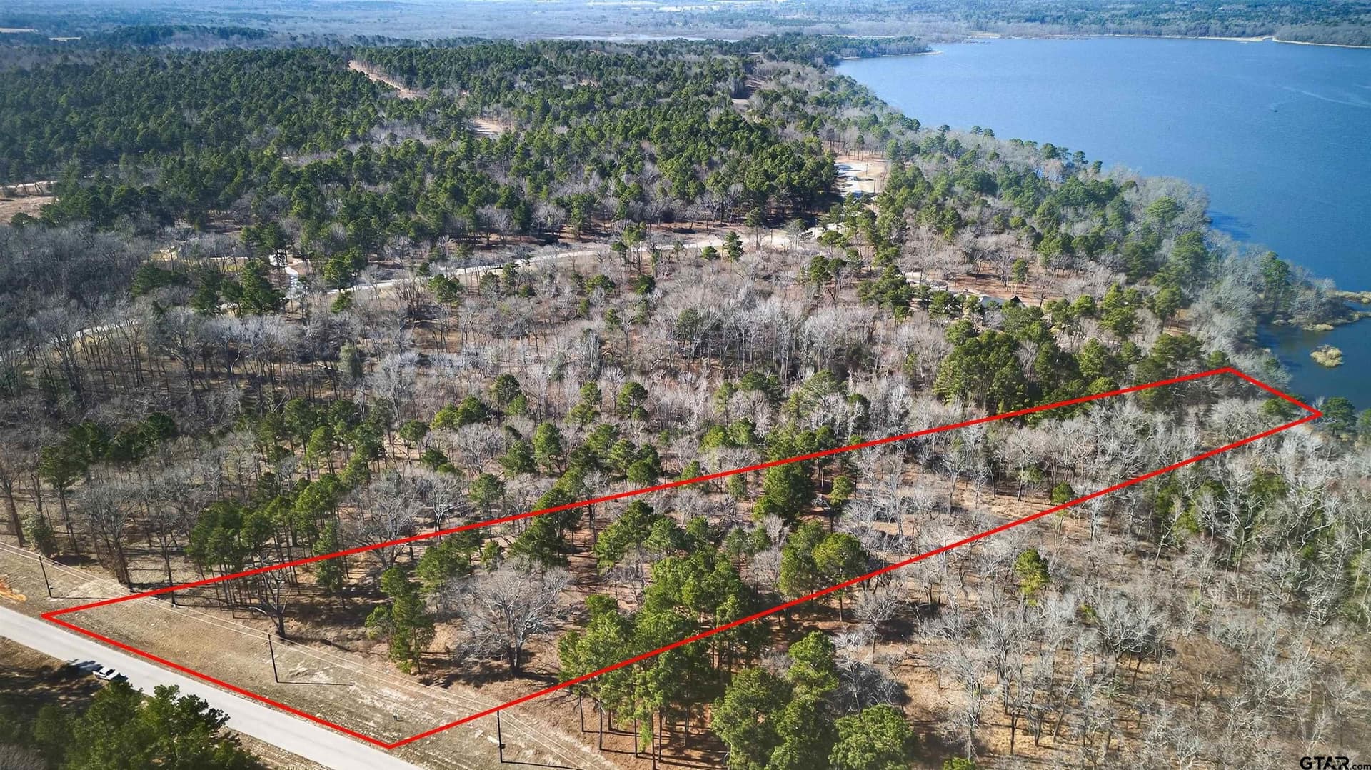 2.08 acres in Henderson County gallery image 3